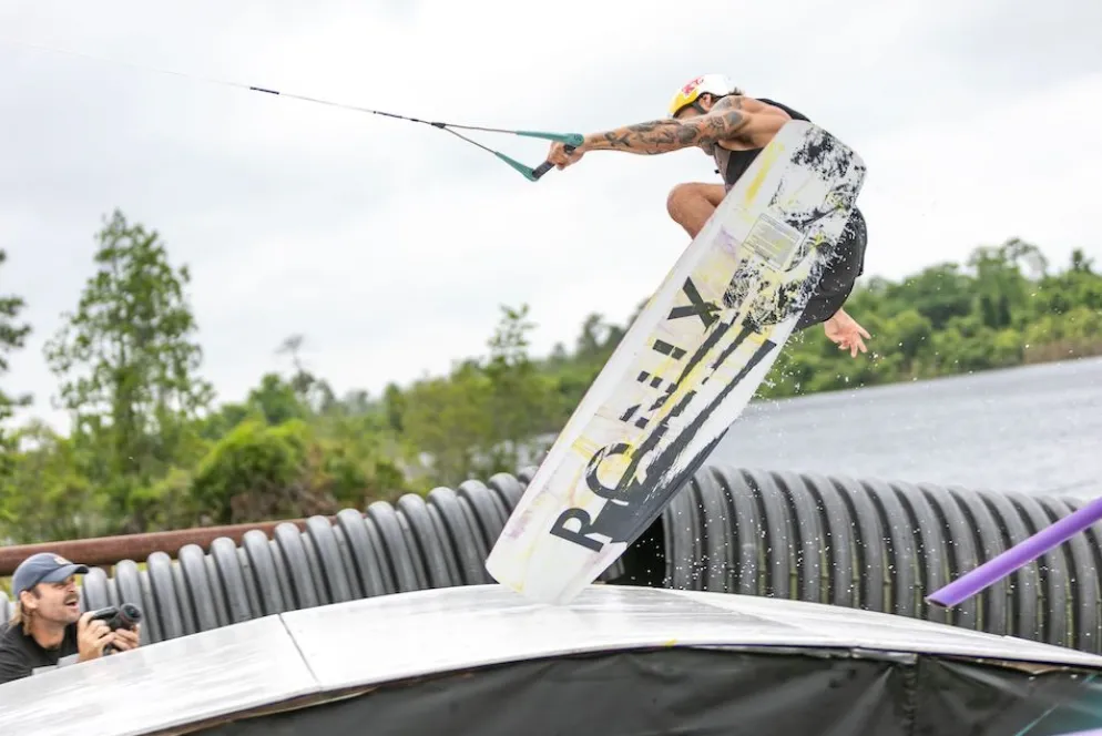 Ronix 2025 Kinetic Project Wakeboard